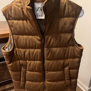 Zara Mens Puffer Vest - Size S